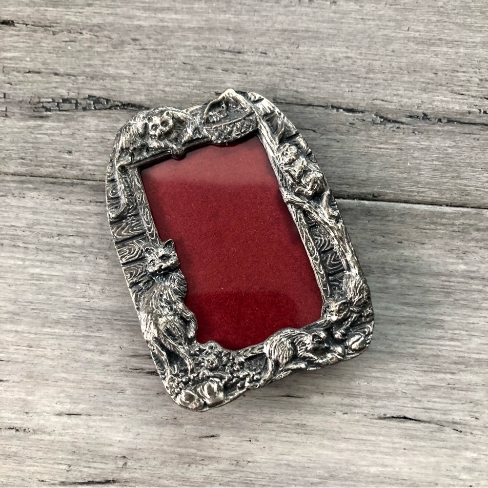 Vintage 1990 Arthur Court Mini Pewter Cat Themed Picture Frame
